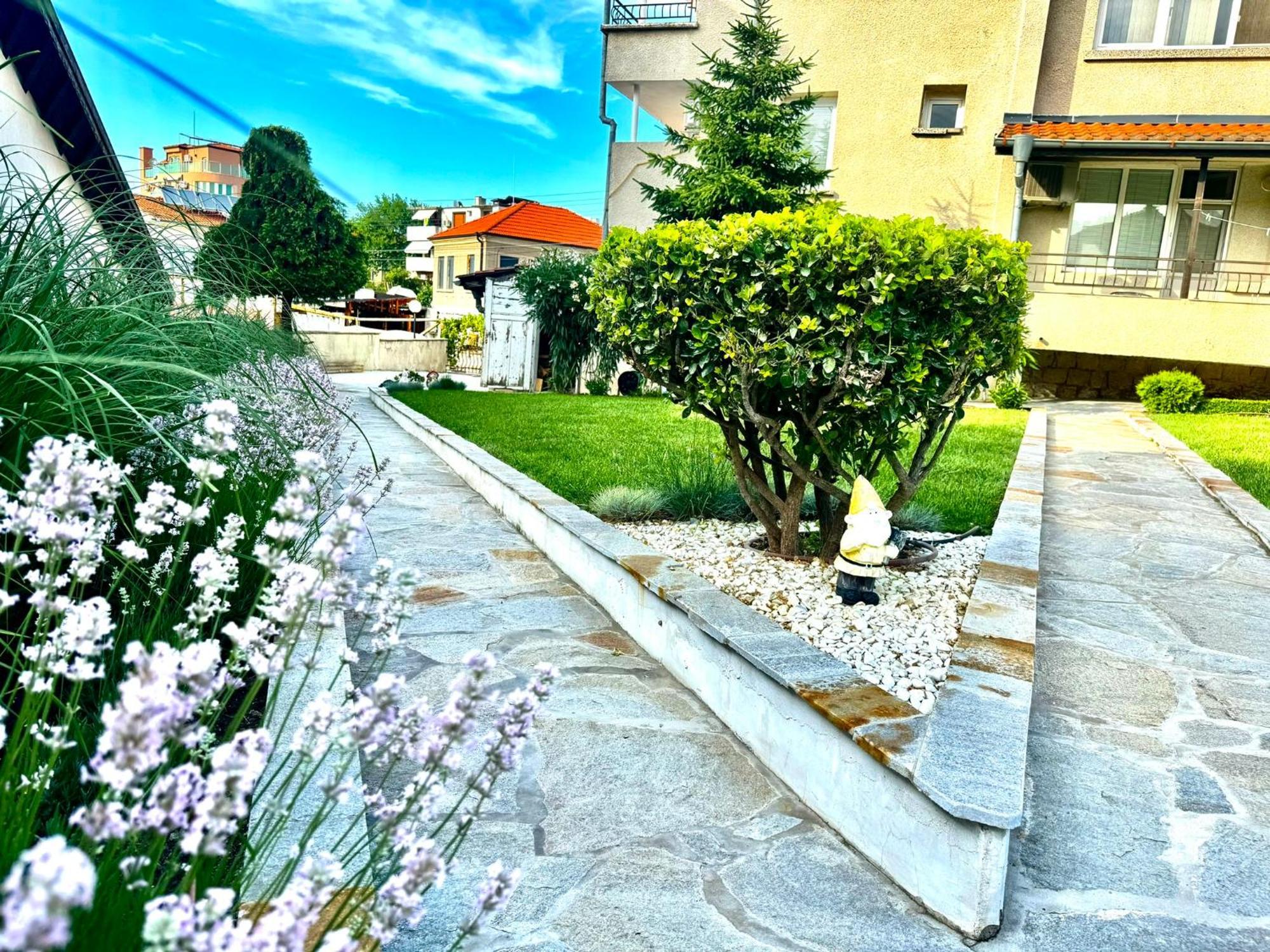 Guestrooms Stoyanovi Черноморец Екстериор снимка
